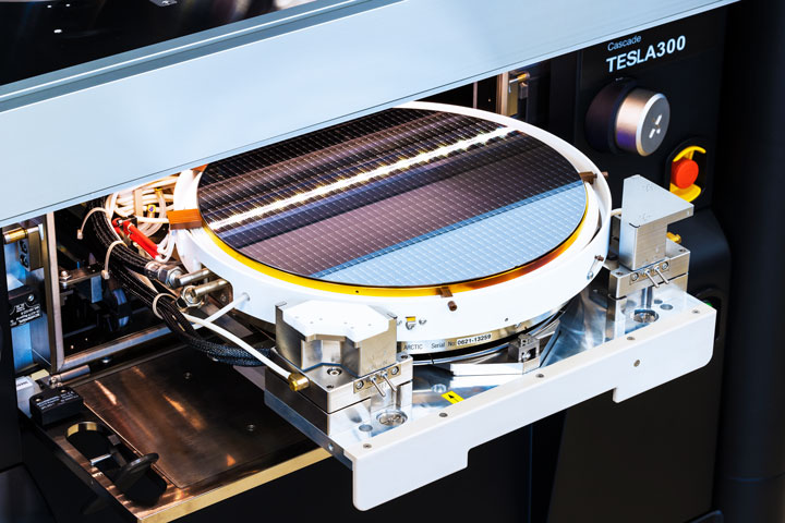 TESLA300 On-Wafer Power Semiconductor